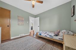430 Greenacre Boulevard, Winnipeg, MB R3K1B7 Photo 20