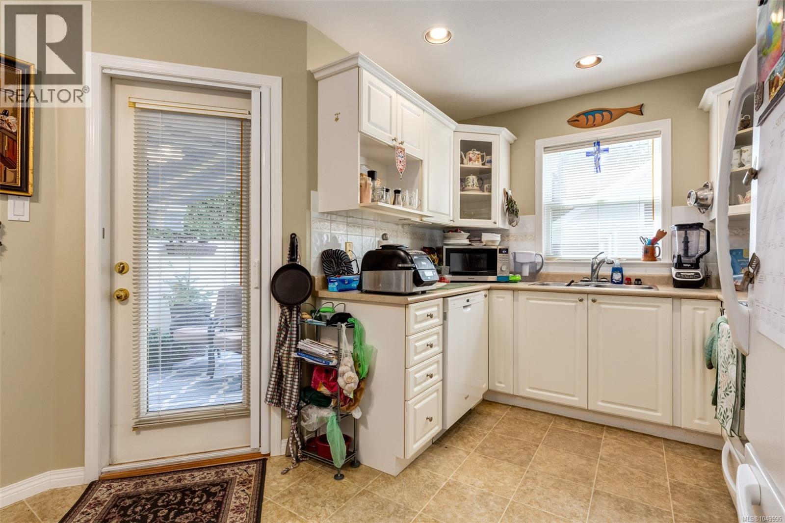 5254 Arbour Cres - Image 11