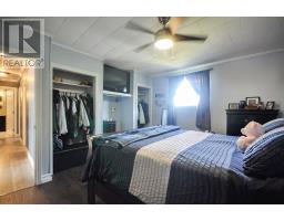 6 Ville Marie Drive thumbnail 15