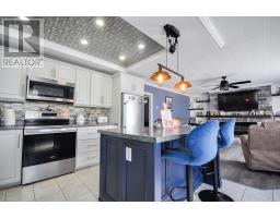 6 Ville Marie Drive thumbnail 9