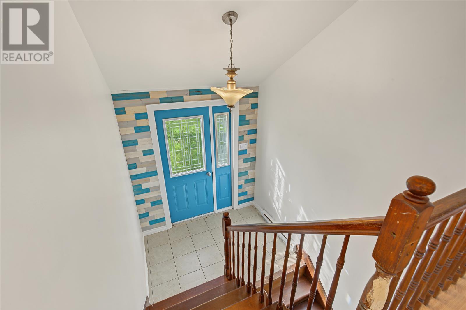 24 Gary Drive, St. John's, Newfoundland & Labrador, A1S1R9, St. John's, Newfoundland & Labrador — photo 4 of 5
