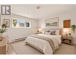 24 Gary Drive thumbnail 26
