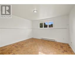24 Gary Drive thumbnail 38