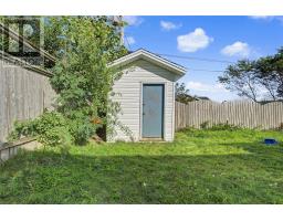 24 Gary Drive thumbnail 44