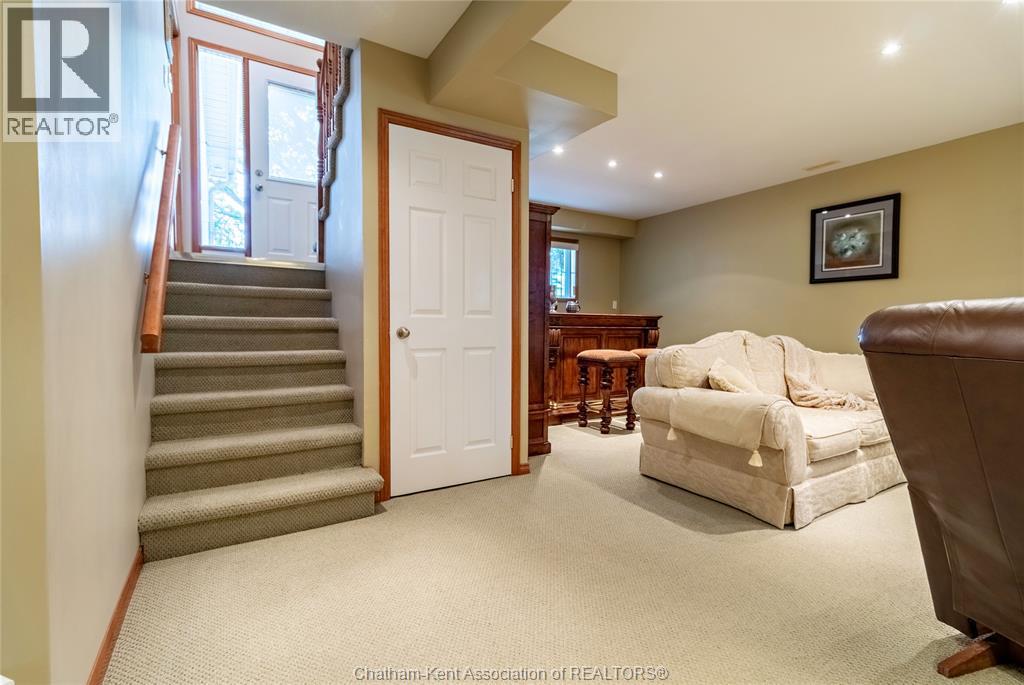 7 FROBISHER COURT - Image 24