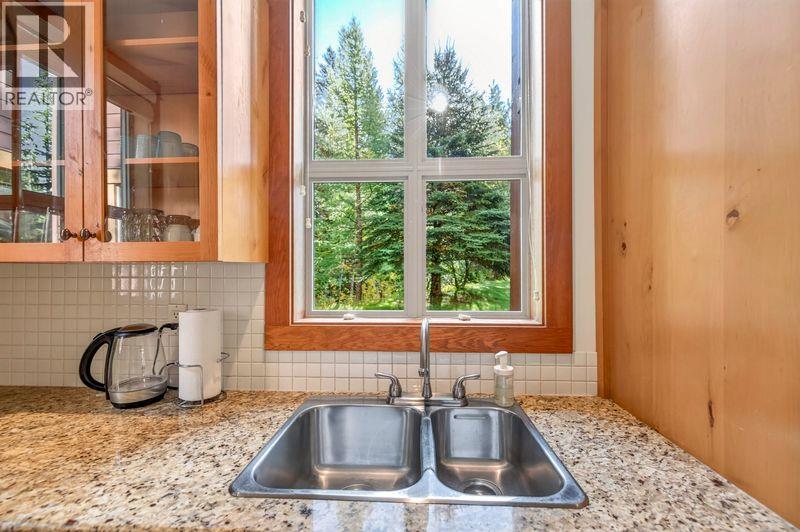 #611B 4559 TIMBERLINE Crescent - 14