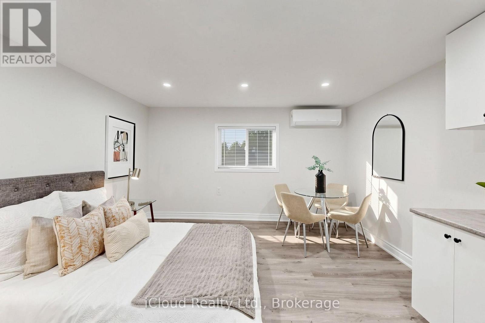 623 KNOX AVENUE - 35