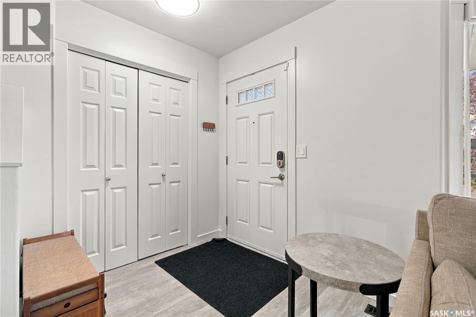 302 Gordon ROAD, Saskatoon — photo 2