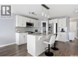 Primary Bedroom - 8933 Kestral Drive, Regina, SK S4Y0C2 Photo 10