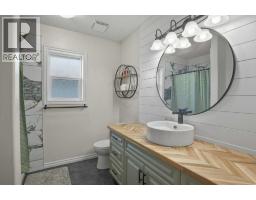 45 Firdale Court, Sylvan Lake, AB T4S2M2 Photo 30