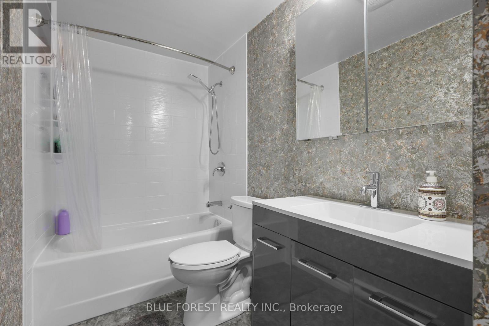 #26 253 TAYLOR STREET - 29