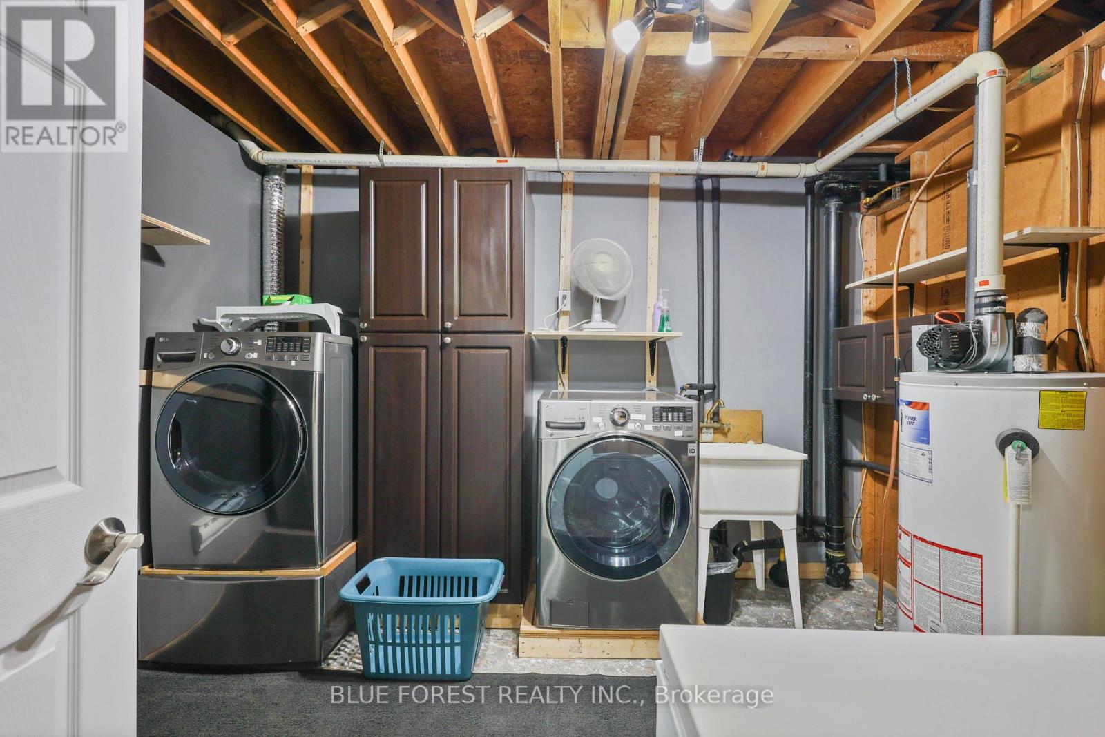 #26 253 TAYLOR STREET - 36