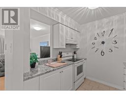 Unit 308 - 58 Pasadena Crescent thumbnail 7
