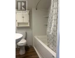 36 Sanford Street, Barrie, ON L4N3C2 Photo 19