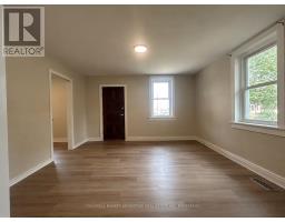 36 Sanford Street, Barrie, ON L4N3C2 Photo 9