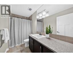87 Baywater Rise Sw, Airdrie, AB T4B3V3 Photo 26