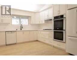 7285 Rolling Acres Crescent, Niagara Falls, ON L2J1E5 Photo 9