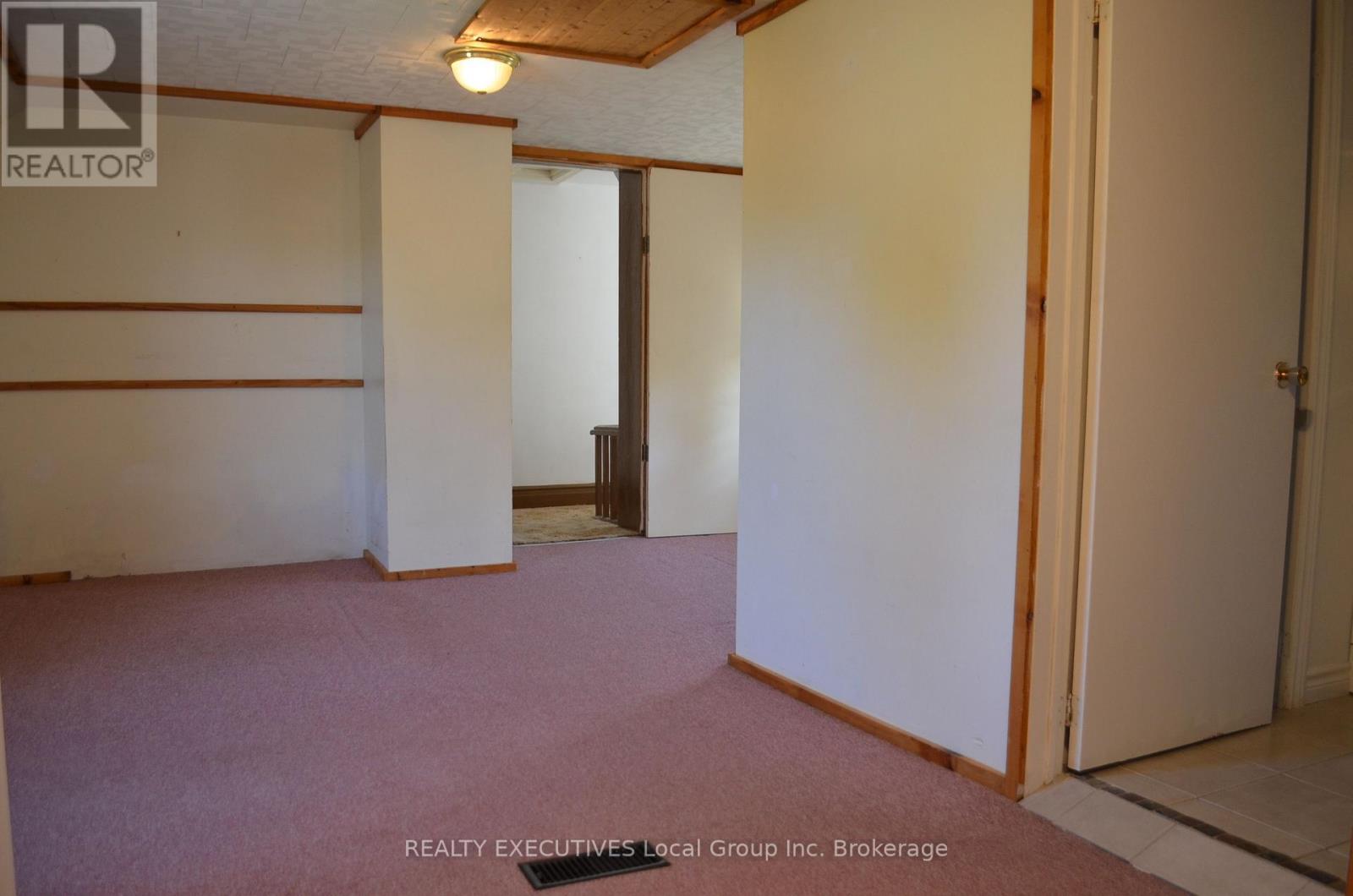 93 BAY STREET - Image 43