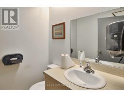 40 Peter Street S, Orillia, ON L3V5A9 Photo 17