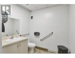 40 Peter Street S, Orillia, ON L3V5A9 Photo 18
