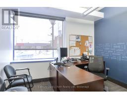40 Peter Street S, Orillia, ON L3V5A9 Photo 6