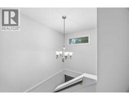 2320 Woodview Drive Sw, Calgary, AB T2W4X6 Photo 25