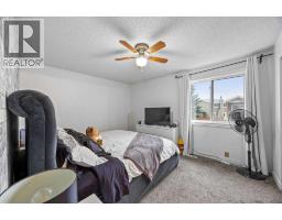 2320 Woodview Drive Sw, Calgary, AB T2W4X6 Photo 27