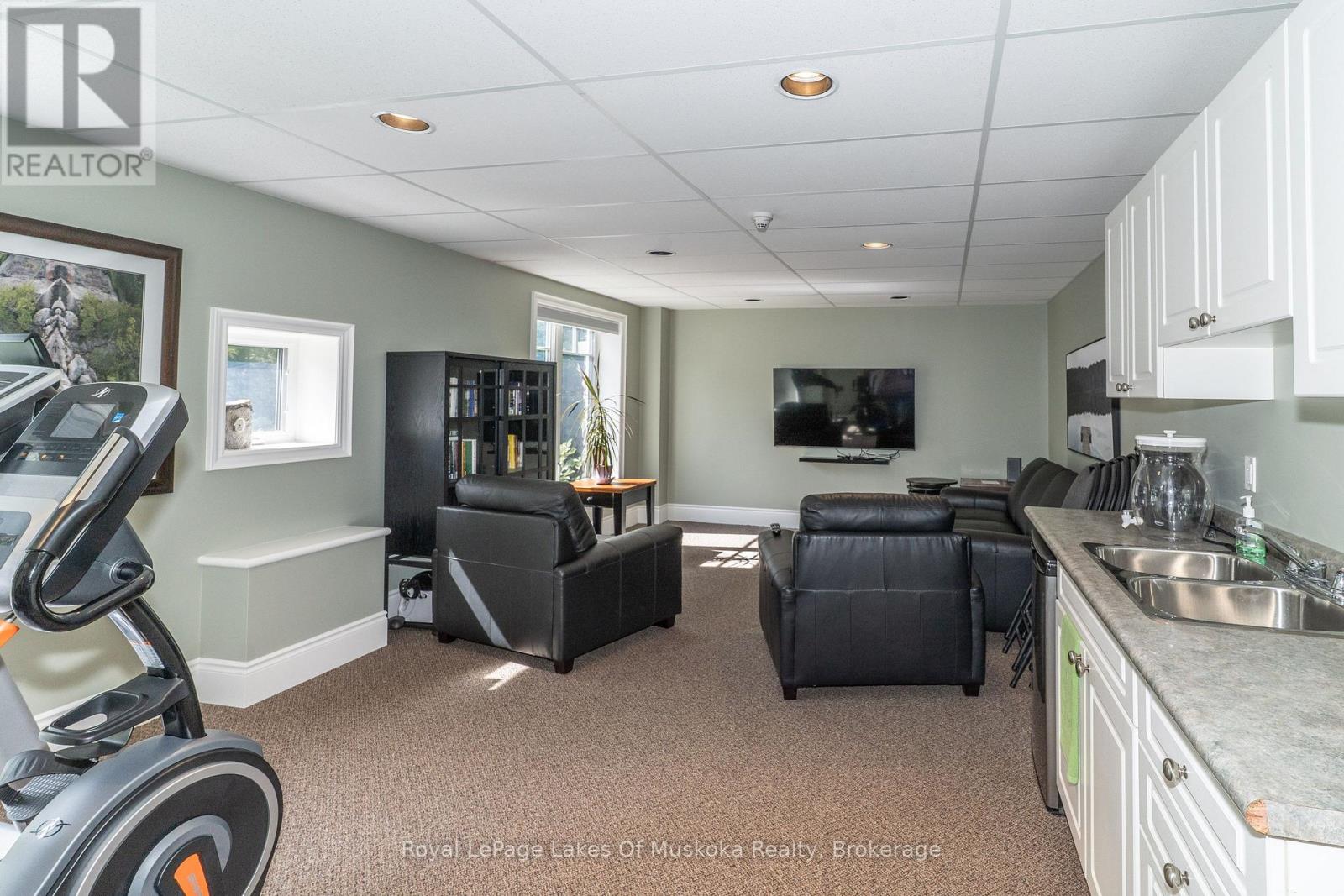 #403 391 JAMES STREET W - 6