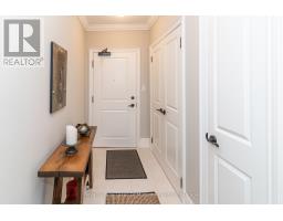 Bathroom - 403 - 391 James Street W, Gravenhurst), ON P1P0A5 Photo 7