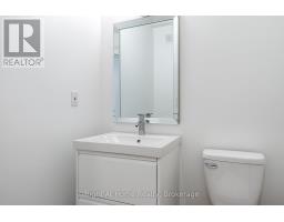 Bathroom - 310 Briarhill Drive, Stratford, ON N5A7S2 Photo 14