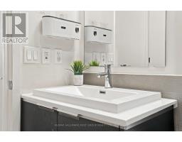 103 - 6 Sonic Way, Toronto, ON M3C0P1 Photo 12