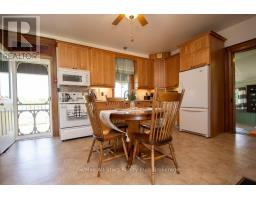 Living room - 402 Mount Horeb Road, Kawartha Lakes, ON K0L2X0 Photo 7