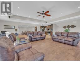 Foyer - 374 Inman Sideroad, Kingsville, ON N0P2G0 Photo 16