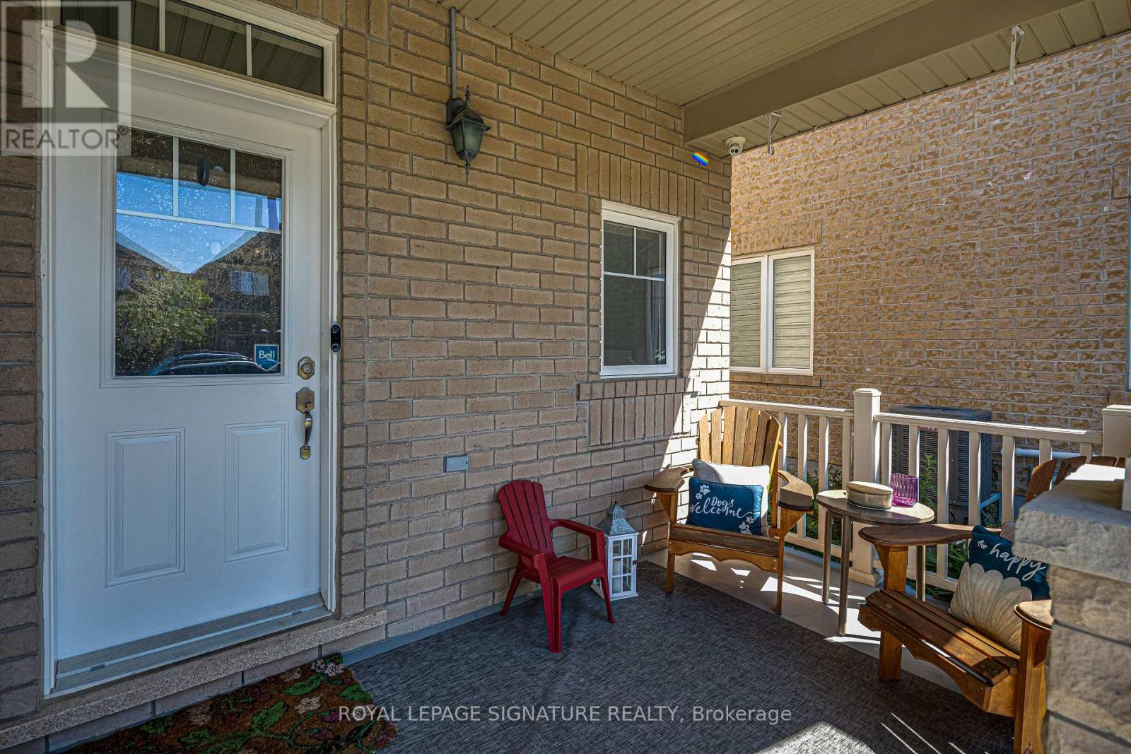 1832 Misthollow Drive, Pickering (Duffin Heights), Ontario, L1X0A7, Pickering (Duffin Heights), Ontario — photo 4 of 5