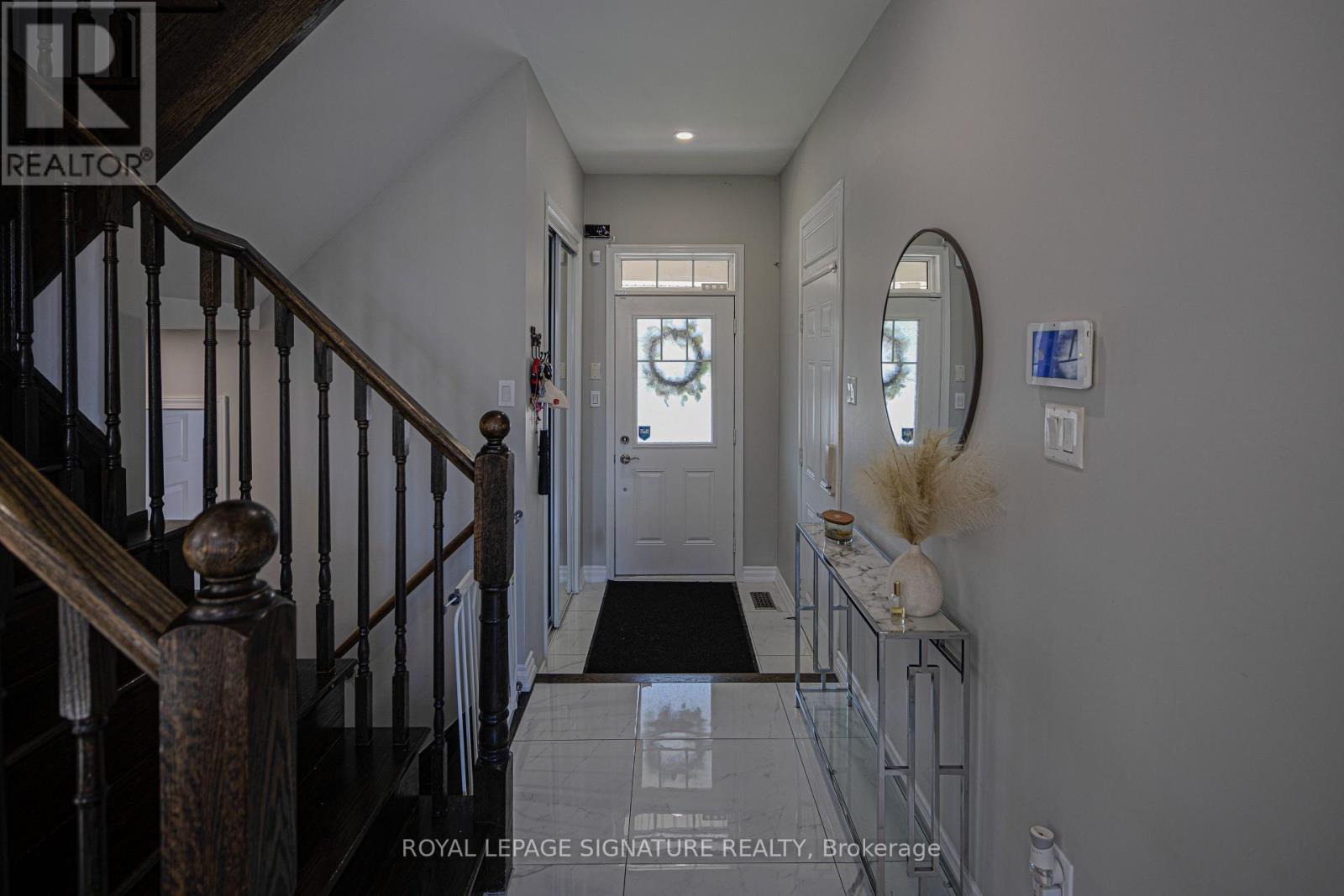1832 Misthollow Drive, Pickering (Duffin Heights), Ontario, L1X0A7, Pickering (Duffin Heights), Ontario — photo 5 of 5