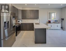 1832 Misthollow Drive, Pickering, ON L1X0A7 Photo 10