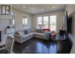 1832 Misthollow Drive, Pickering, ON L1X0A7 Photo 15