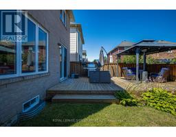 1832 Misthollow Drive, Pickering, ON L1X0A7 Photo 19
