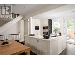 1 Balmy Avenue, Toronto, ON M4E1C7 Photo 20