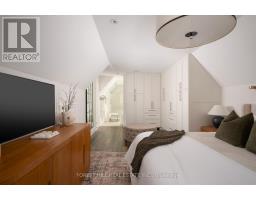 1 Balmy Avenue, Toronto, ON M4E1C7 Photo 35