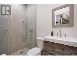 1 Balmy Avenue, Toronto, ON M4E1C7 Photo 38
