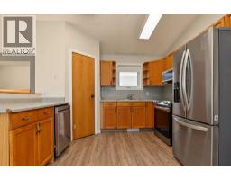 7358 106 Street, Grande Prairie, AB T8W2P2 Photo 8