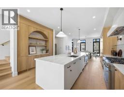 2025 27 Avenue SW - photo 13