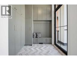 2025 27 Avenue SW - photo 3