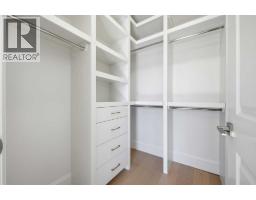 2025 27 Avenue SW - photo 30