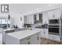 Primary Bedroom - 123 Dawson Dock Cove, Chestermere, AB T1X2W9 Photo 13