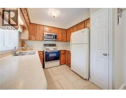2pc Bathroom - 16 Bonnylyn Drive, Kitchener, ON N2M1S6 Photo 13