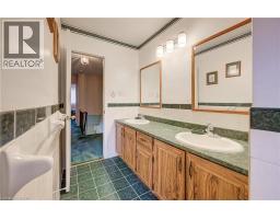 16 Bonnylyn Drive, Kitchener, ON N2M1S6 Photo 27