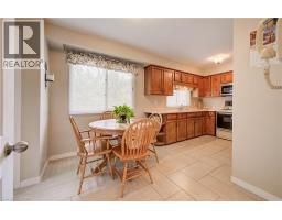 16 Bonnylyn Drive, Kitchener, ON N2M1S6 Photo 15
