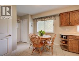 16 Bonnylyn Drive, Kitchener, ON N2M1S6 Photo 14